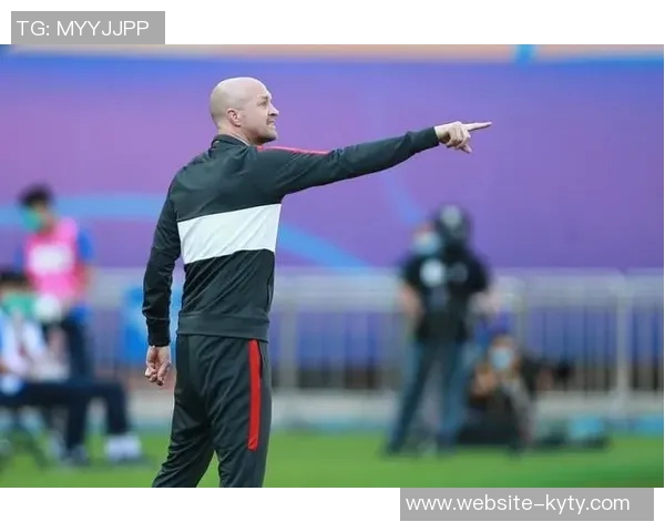 小克鲁伊夫谈梅西未来选择强调自由与父亲的相似之处 小克鲁伊夫谈梅西未来选择强调自由与父亲的相似之处